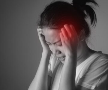 Bệnh đau nửa đầu migraine có nguy hiểm không?