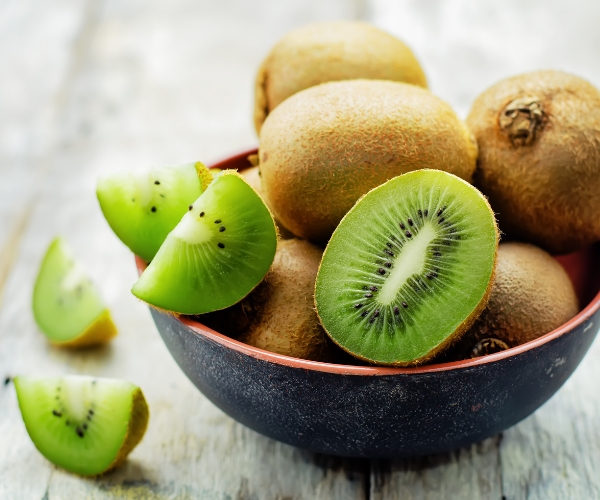 Mất ngủ nên ăn gì? - Kiwi