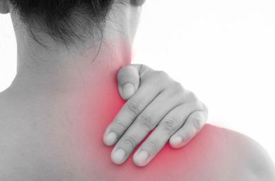 Chẩn đoán đau cứng cổ vai gáy 