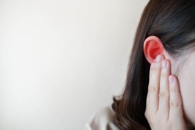 Các triệu chứng thường gặp của ù 1 bên tai phải