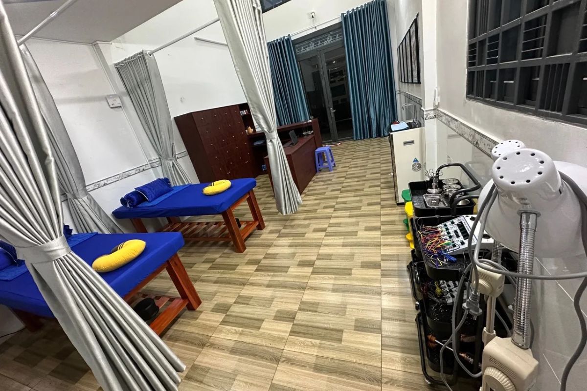Phòng khám Y học Cổ truyền Bác sĩ Thủy