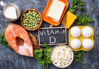 Đau cổ vai gáy ăn gì?: Nhóm thực phẩm giàu canxi - magie - vitamin D