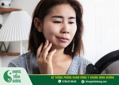 Liệt mặt bên trái