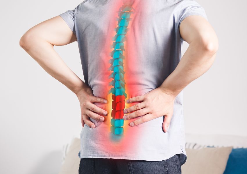 Tiêu Chí Chọn Phòng Khám YHCT Chữa Đau Lưng Uy Tín Tại TP.HCM